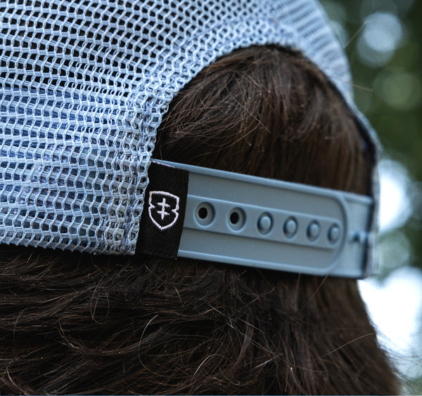 EB CAP - 006 - White  mesh snapback + Patch