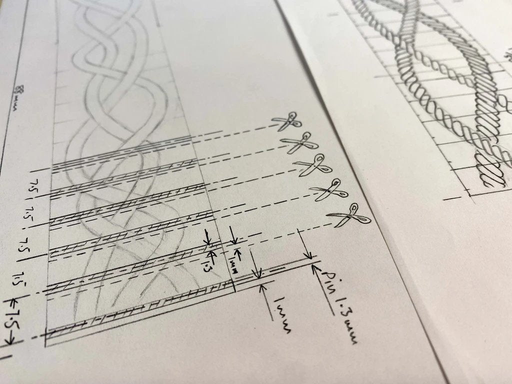 STR-R56: Arctic White Textured Rubber Strap with Deployant Buckle